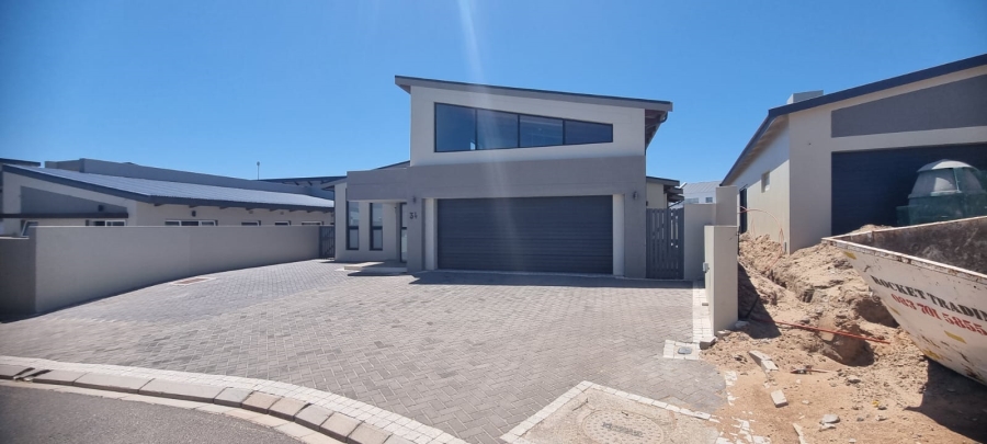 3 Bedroom Property for Sale in Sunset Estate Western Cape